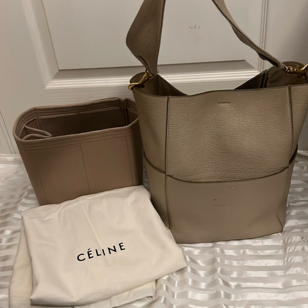 CELINE Sangle Bucket Bag Shoulder Leather
